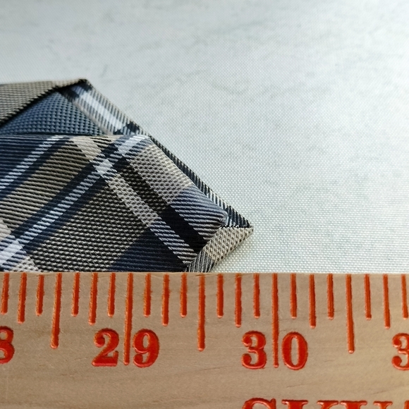 PRONTO UOMO COUTURE GRAY KHAKI CHECKS PLAID SILK NECKTIE TIE CLASSIC HANDMADE .T - Picture 6 of 6